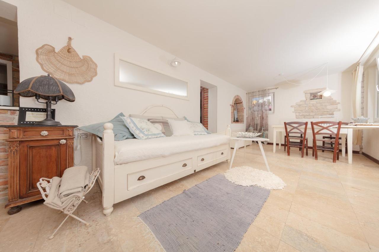 Casa Mia - Apartman Zara Медулин Екстериор снимка