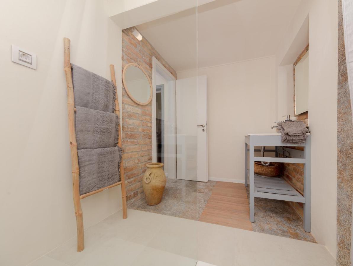 Casa Mia - Apartman Zara Медулин Екстериор снимка