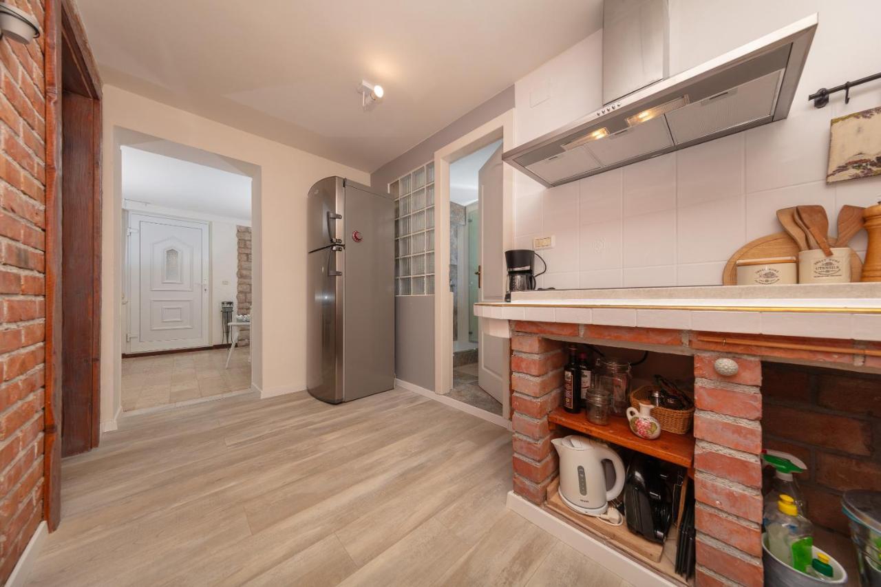 Casa Mia - Apartman Zara Медулин Екстериор снимка