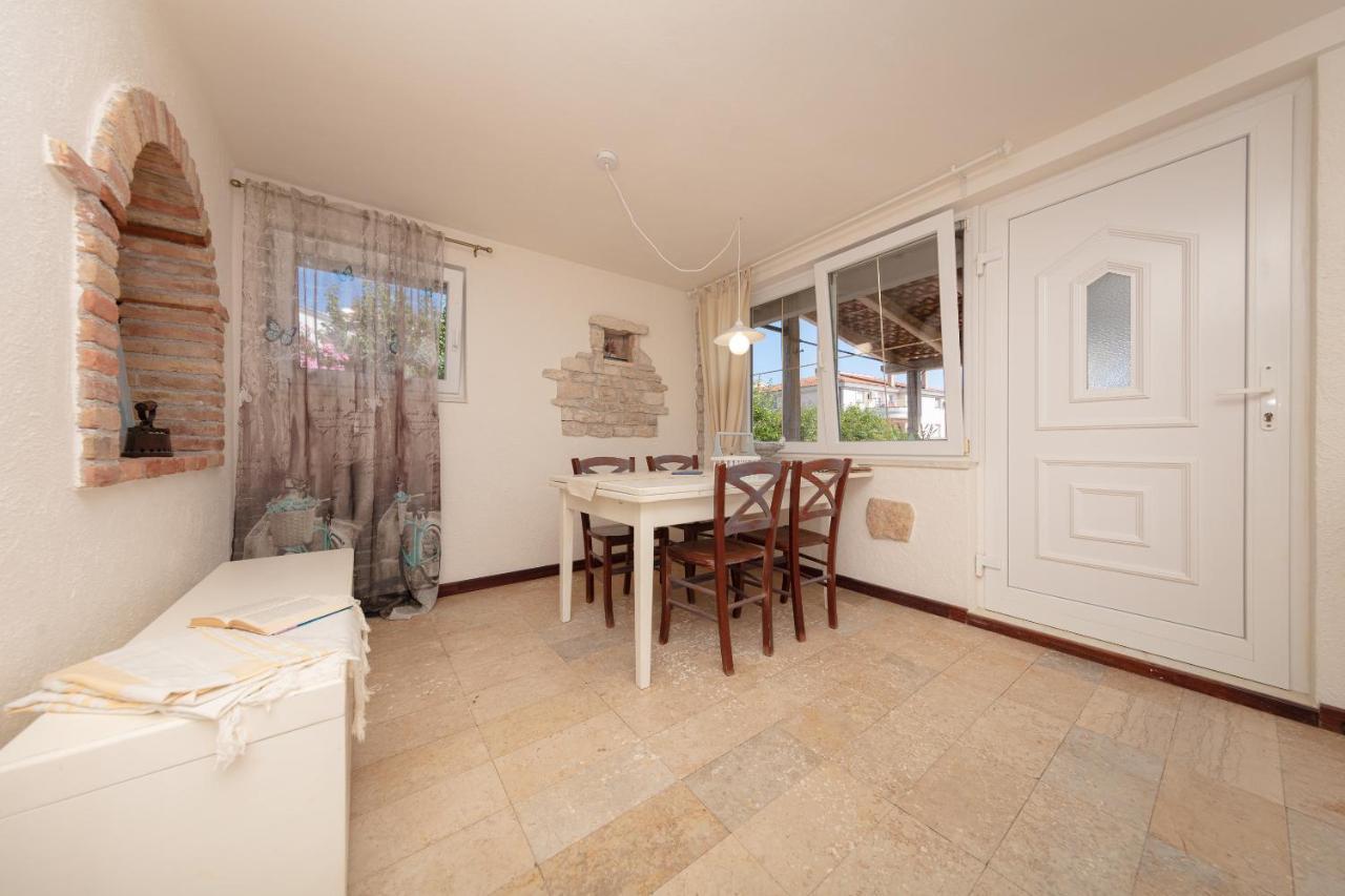 Casa Mia - Apartman Zara Медулин Екстериор снимка